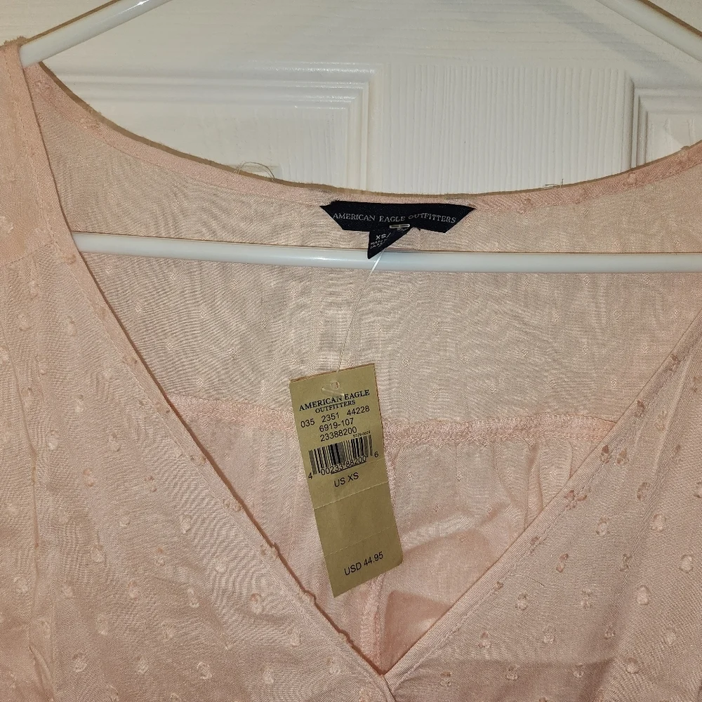 NWT American Eagle Pink Dobby Dot Wrap Blouse - Smocked Waist - XS